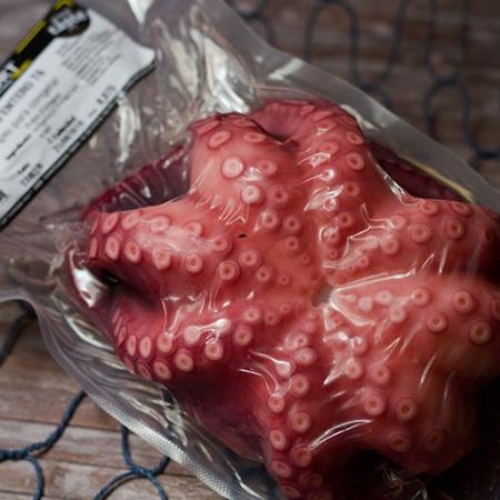 Poulpe cuit entier 500/700g